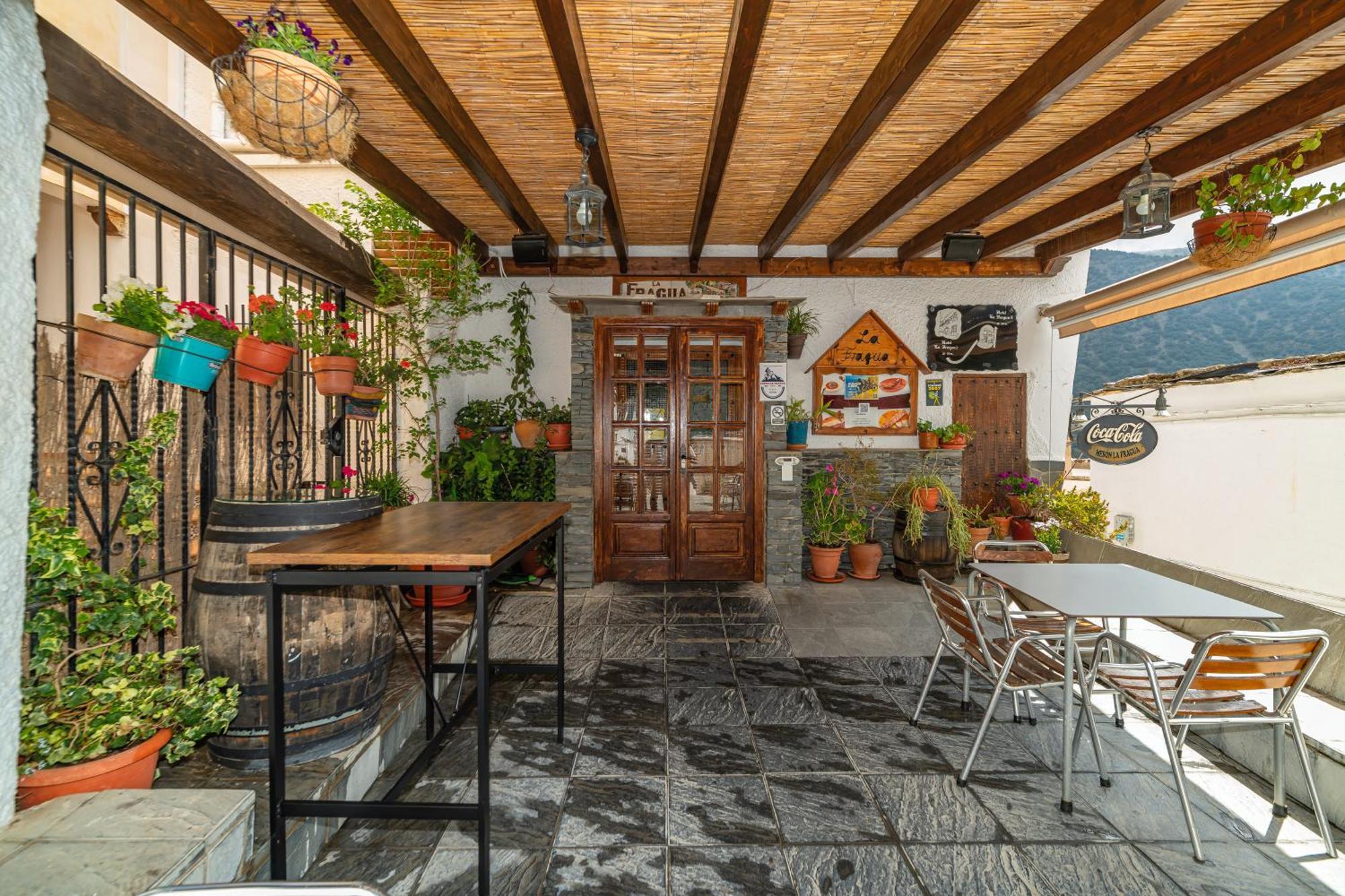 Hotel La Fragua I Trevélez Exteriör bild