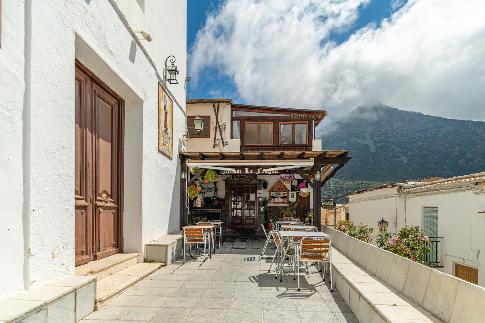 Hotel La Fragua I Trevélez Exteriör bild