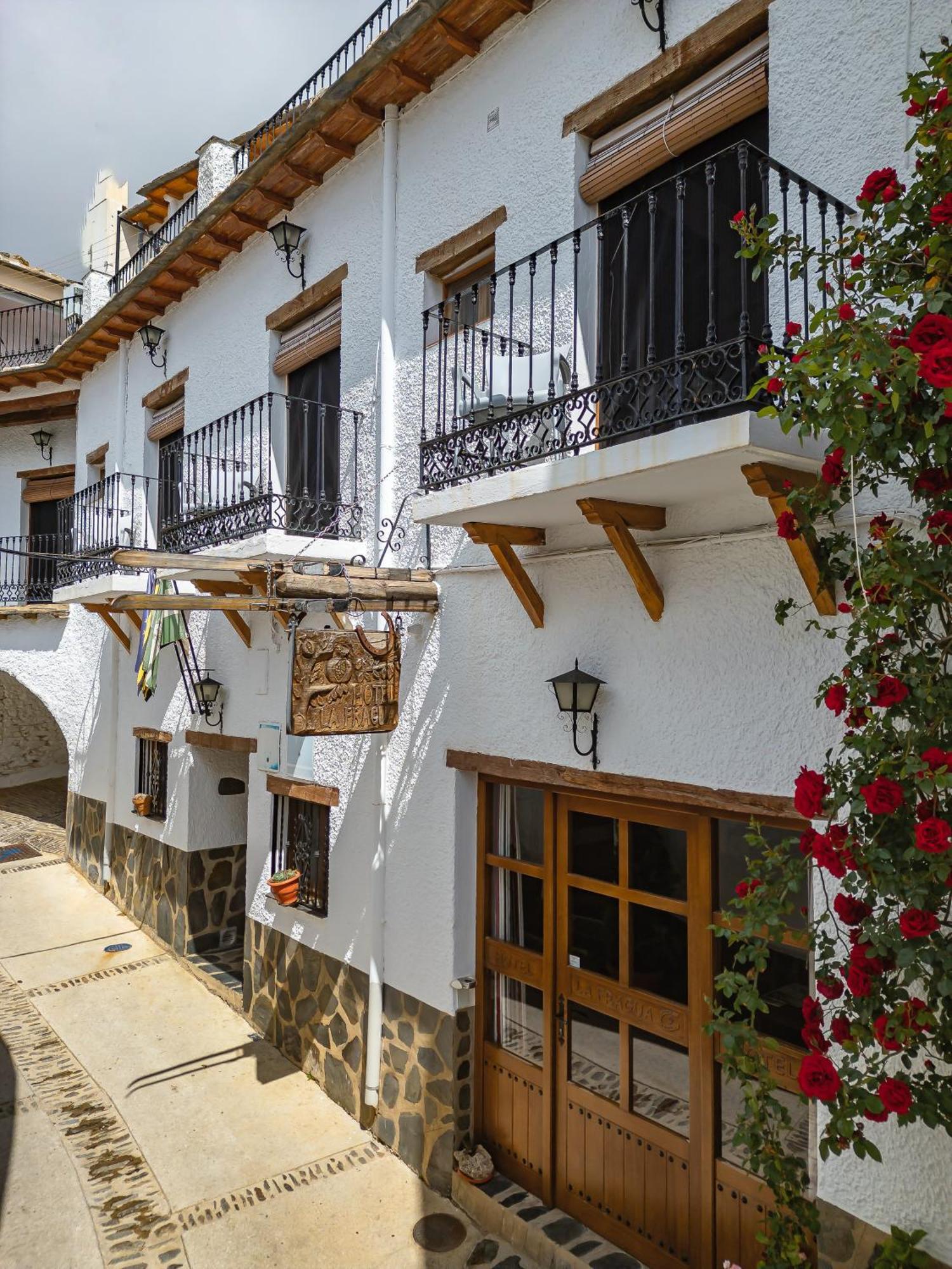 Hotel La Fragua I Trevélez Exteriör bild